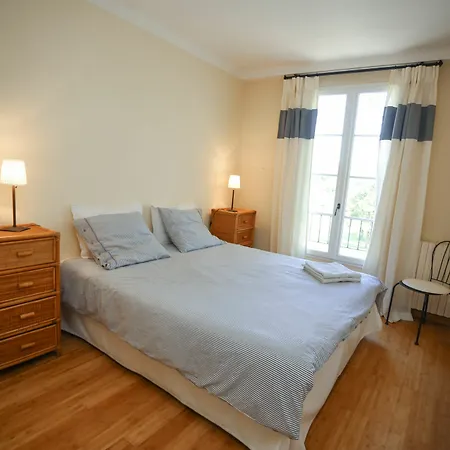 Holiday home Domaine De Rochegude