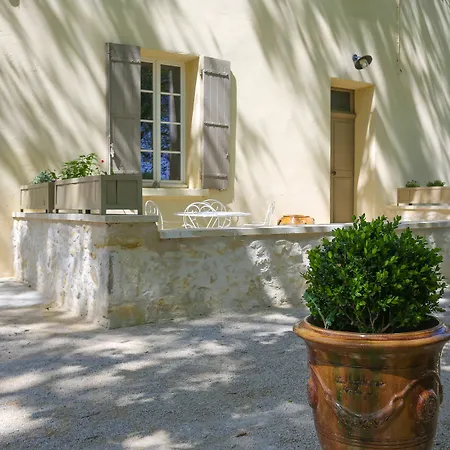 Holiday home Domaine De Rochegude Avignon